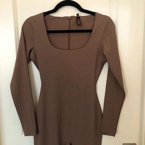 SKIMS All-in-One Scoop Neck Long Sleeve Jumpsuit - Picture 2 of 7